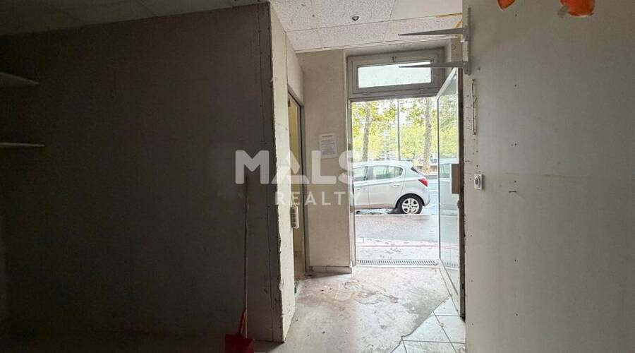 MALSH Realty & Property - Local commercial - Lyon 9° / Vaise - Lyon 9 - 4