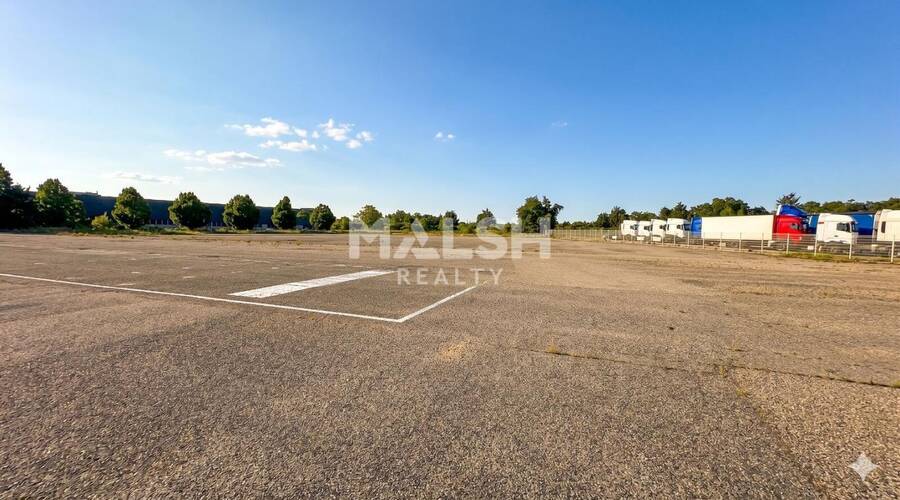 MALSH Realty & Property - Terrain - Lyon EST (St Priest /Mi Plaine/ A43 / Eurexpo) - Saint-Priest - 12