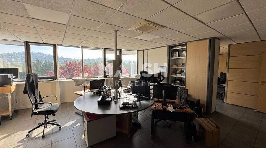 MALSH Realty & Property - Bureau - Saint-Etienne Métropole - Villars - 1