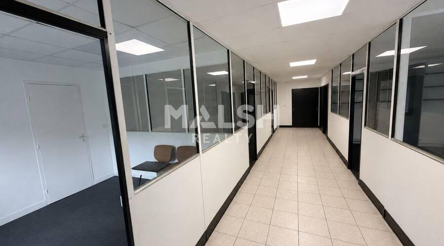 MALSH Realty & Property - Bureau - Lyon EST (St Priest /Mi Plaine/ A43 / Eurexpo) - Charvieu-Chavagneux - 1
