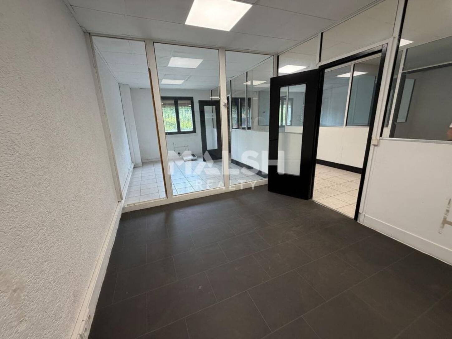 MALSH Realty & Property - Bureau - Lyon EST (St Priest /Mi Plaine/ A43 / Eurexpo) - Charvieu-Chavagneux - 2