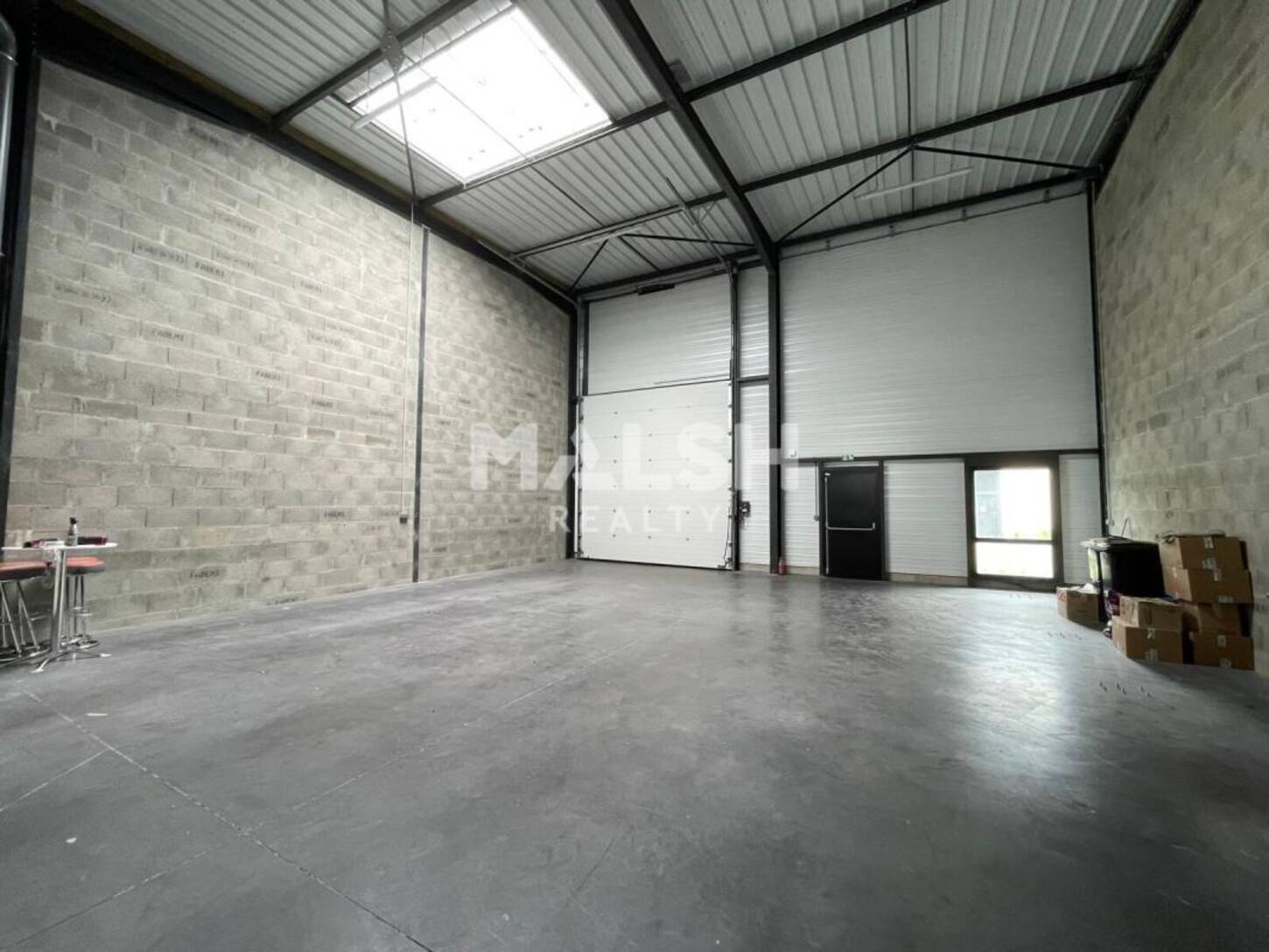 MALSH Realty & Property - Local d'activités - Extérieurs NORD (Villefranche / Belleville) - Saint-André-de-Corcy - 2