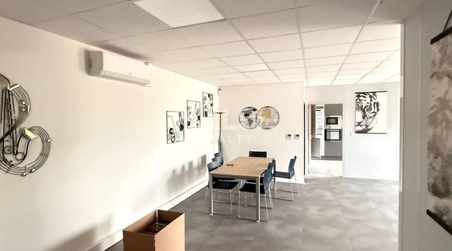 MALSH Realty & Property - Local d'activités - Extérieurs NORD (Villefranche / Belleville) - Saint-André-de-Corcy - 16