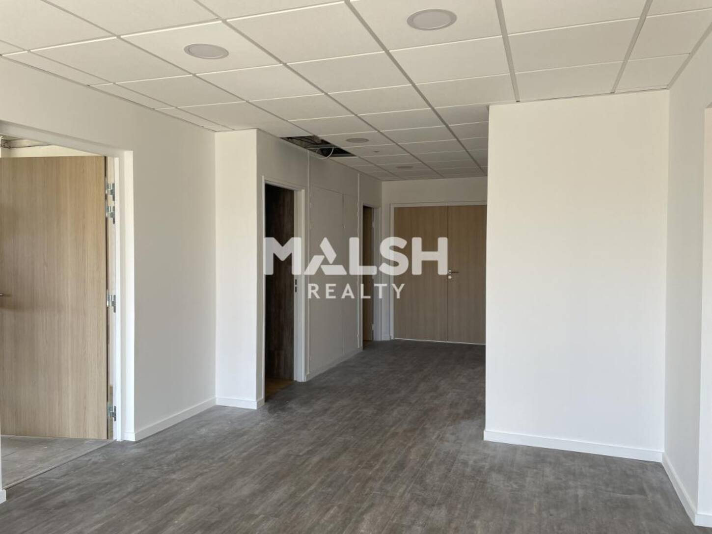 MALSH Realty & Property - Bureau - Est lyonnais (Aéroport à confirmer) - Bron - 2