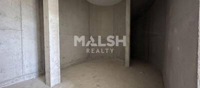 MALSH Realty & Property - Local commercial - Carré de Soie / Grand Clément / Bel Air - Villeurbanne - 2