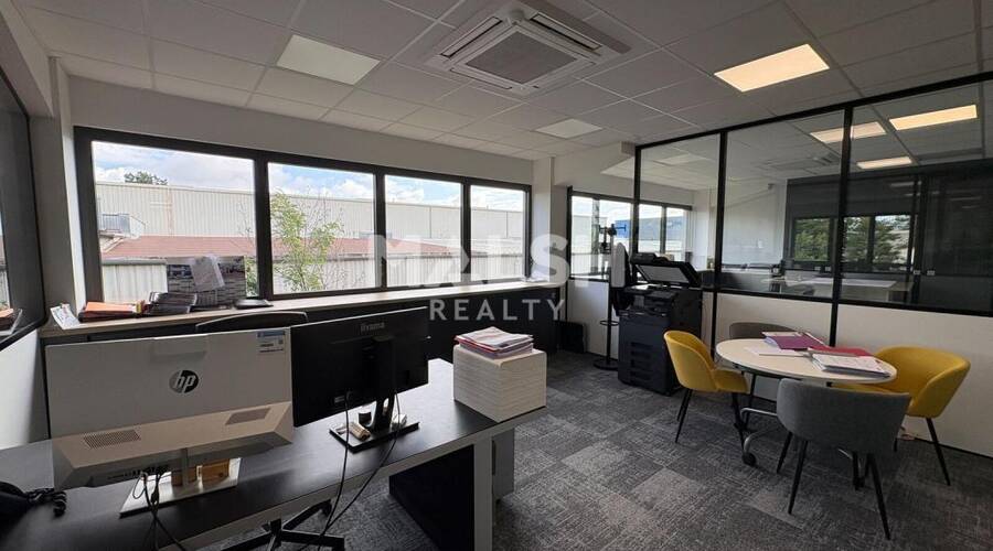 MALSH Realty & Property - Local d'activités - Lyon EST (St Priest /Mi Plaine/ A43 / Eurexpo) - Chassieu - 9