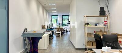 MALSH Realty & Property - Bureau - Lyon 2° / Confluence - Lyon 2 - 3