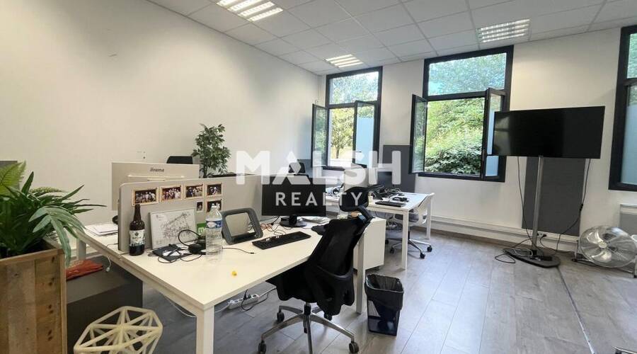 MALSH Realty & Property - Bureau - Lyon 2° / Confluence - Lyon 2 - 5