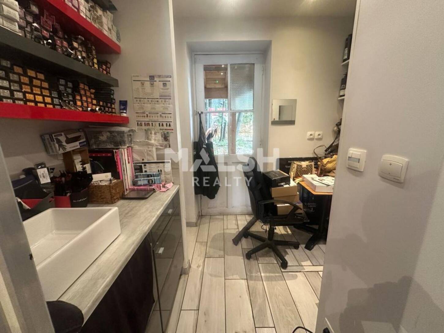 MALSH Realty & Property - Local commercial - Lyon 8°/ Hôpitaux - Lyon 8 - 2