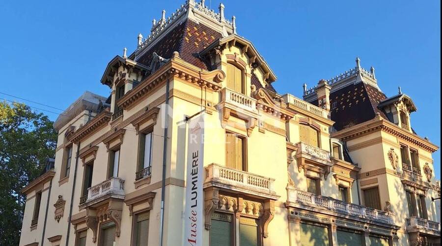 MALSH Realty & Property - Local commercial - Lyon 8°/ Hôpitaux - Lyon 8 - 4