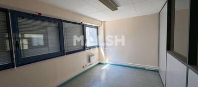 MALSH Realty & Property - Local d'activités - Lyon 3° / Part-Dieu - Lyon 3 - 13