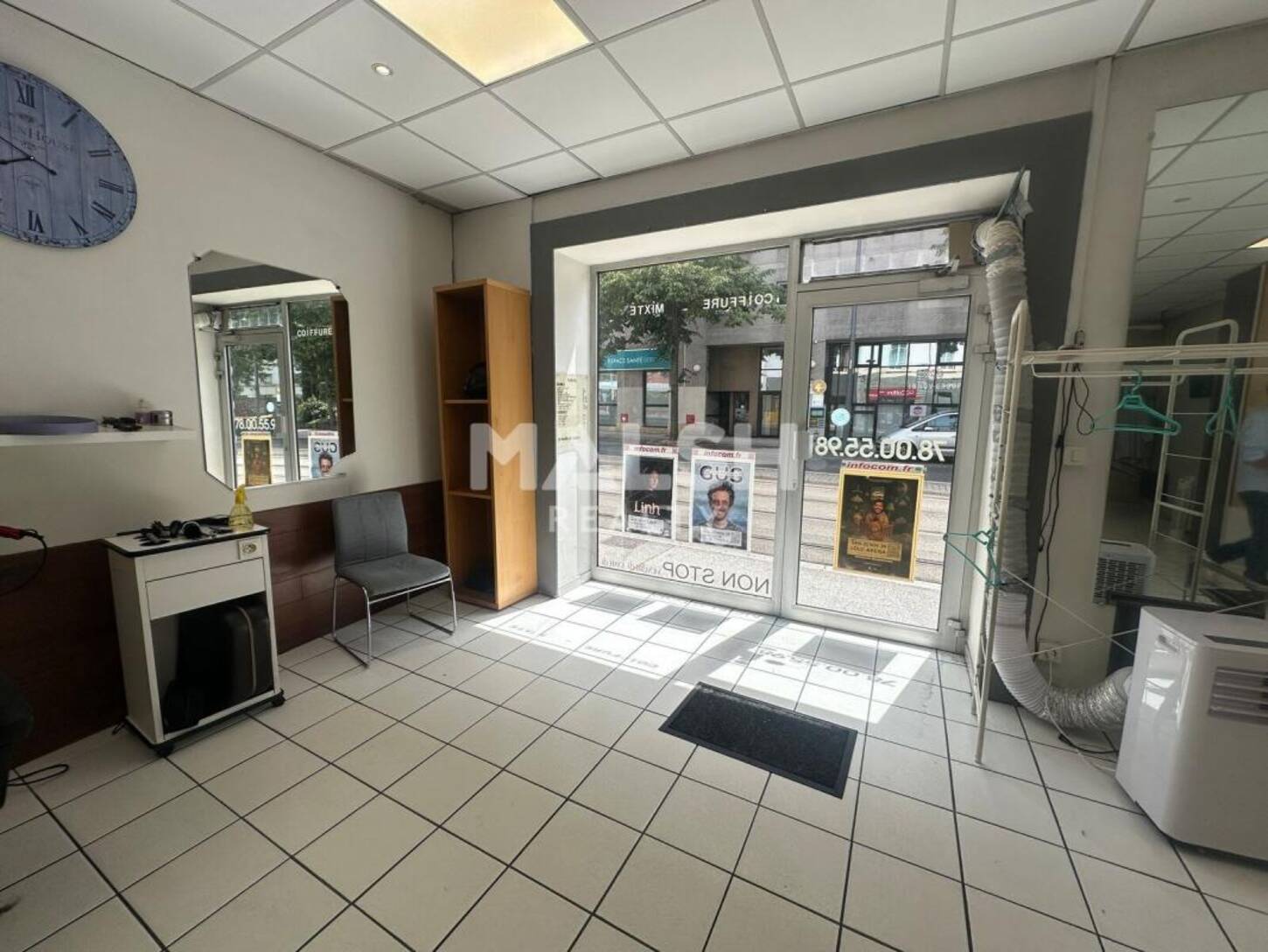 MALSH Realty & Property - Local commercial - Lyon 8°/ Hôpitaux - Lyon 8 - 2