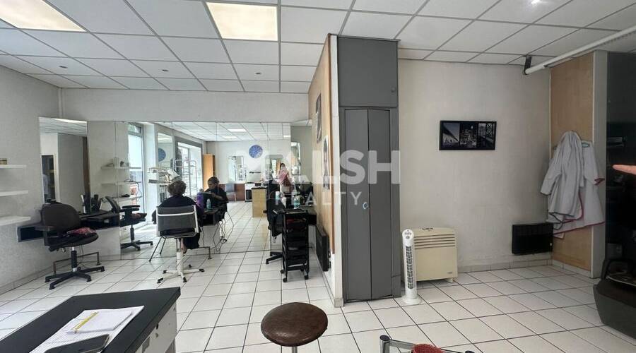 MALSH Realty & Property - Local commercial - Lyon 8°/ Hôpitaux - Lyon 8 - 4