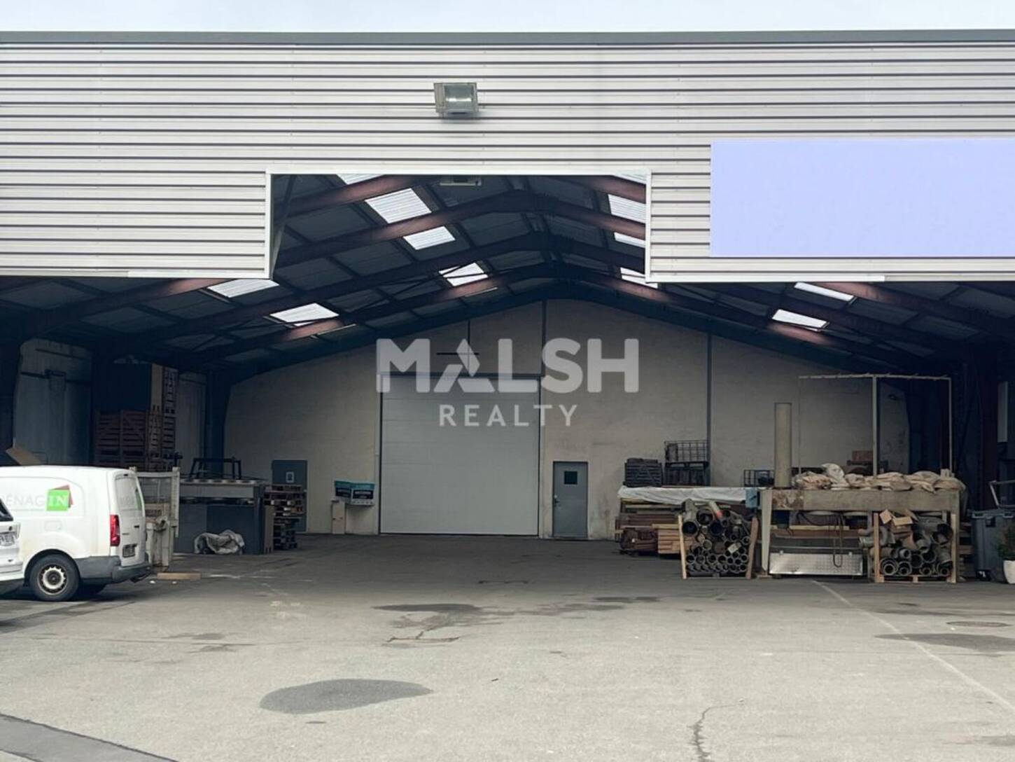 MALSH Realty & Property - Local d'activités - Extérieurs NORD (Villefranche / Belleville) - Belleville - 2