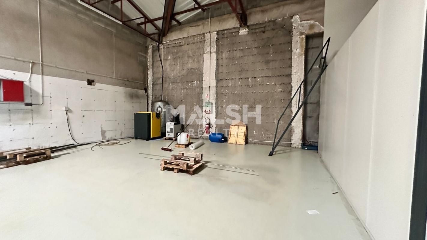 MALSH Realty & Property - Local d'activités - Extérieurs NORD (Villefranche / Belleville) - Lancié - 3