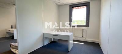 MALSH Realty & Property - Bureau - Extérieurs NORD (Villefranche / Belleville) - Limas - 5