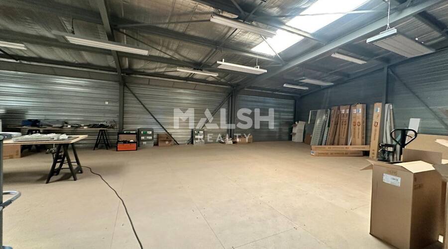 MALSH Realty & Property - Local d'activités - Extérieurs NORD (Villefranche / Belleville) - Theizé - 3