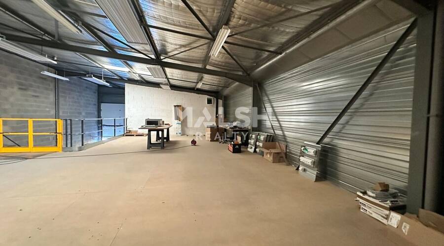 MALSH Realty & Property - Local d'activités - Extérieurs NORD (Villefranche / Belleville) - Theizé - 5