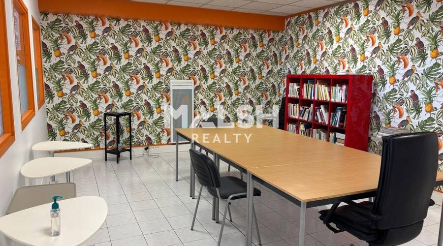 MALSH Realty & Property - Bureau - Champagne-au-Mont-d'Or - 2