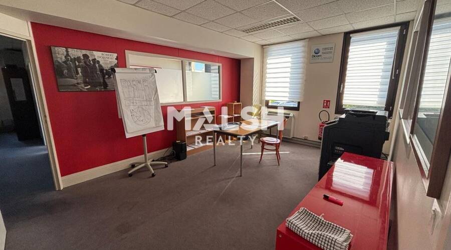 MALSH Realty & Property - Bureau - Champagne-au-Mont-d'Or - 11