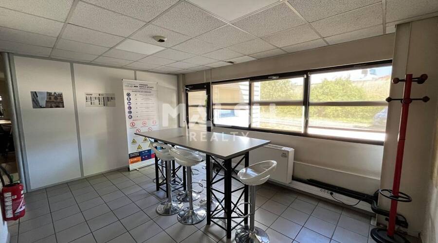 MALSH Realty & Property - Local d'activités - Lyon EST (St Priest /Mi Plaine/ A43 / Eurexpo) - Chassieu - 19