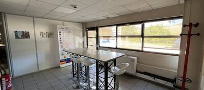 MALSH Realty & Property - Local d'activités - Lyon EST (St Priest /Mi Plaine/ A43 / Eurexpo) - Chassieu - 19