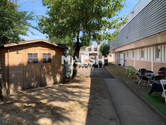 MALSH Realty & Property - Bureau - Carré de Soie / Grandclément / Bel Air - Villeurbanne - 1