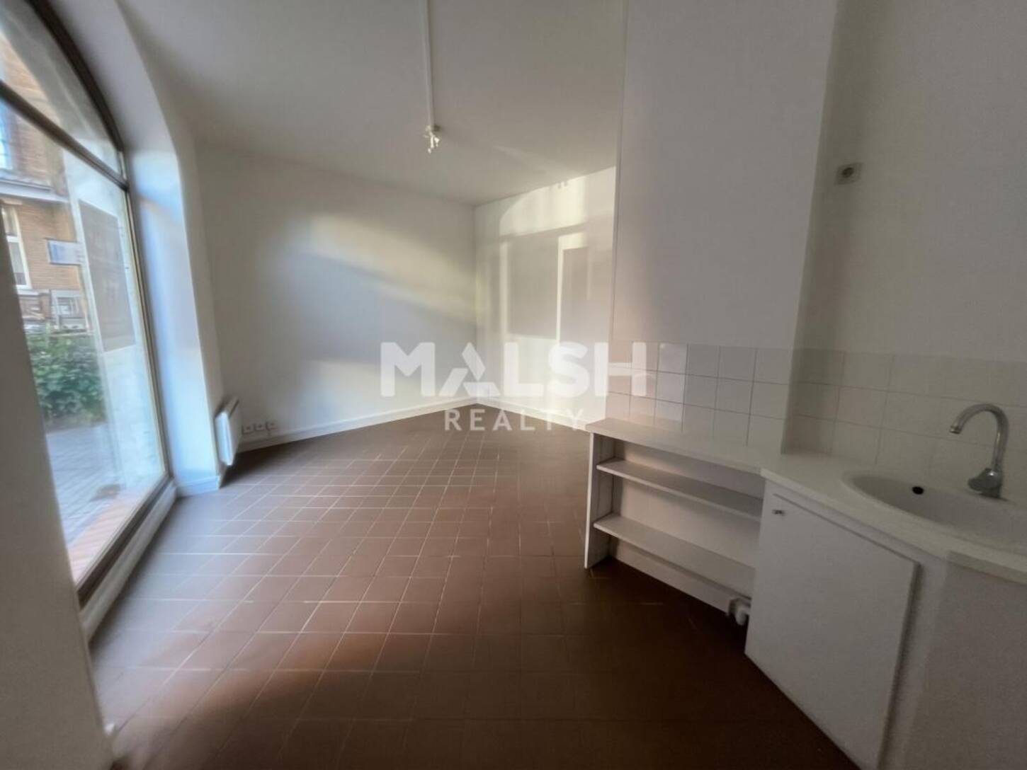 MALSH Realty & Property - Local commercial - Dommartin - 2