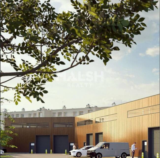 MALSH Realty & Property - Local d'activités - Lyon EST (St Priest /Mi Plaine/ A43 / Eurexpo) - Bron - 1