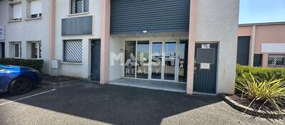 MALSH Realty & Property - Local d'activités - Lyon Nord Est (Rhône Amont) - Décines-Charpieu - 1