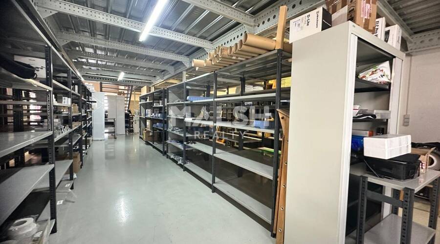 MALSH Realty & Property - Local d'activités - Lyon Nord Est (Rhône Amont) - Décines-Charpieu - 4