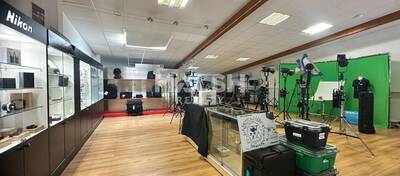 MALSH Realty & Property - Local d'activités - Lyon Nord Est (Rhône Amont) - Décines-Charpieu - 10