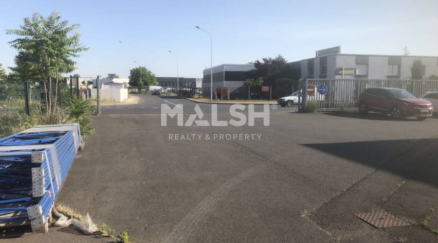 MALSH Realty & Property - Activité - Extérieurs NORD (Villefranche / Belleville) - Villefranche-sur-Saône - MD_
