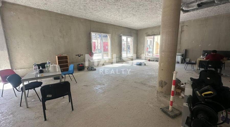 MALSH Realty & Property - Local commercial - Lyon 9° / Vaise - Lyon 9 - 1