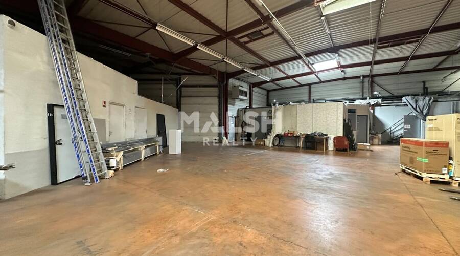 MALSH Realty & Property - Local d'activités - Lyon Nord Est (Rhône Amont) - Décines-Charpieu - 1