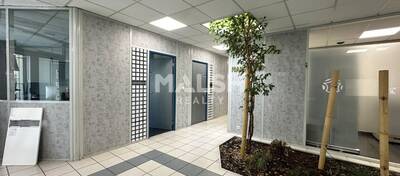 MALSH Realty & Property - Local d'activités - Lyon Nord Est (Rhône Amont) - Décines-Charpieu - 6