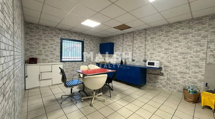 MALSH Realty & Property - Local d'activités - Lyon Nord Est (Rhône Amont) - Décines-Charpieu - 8
