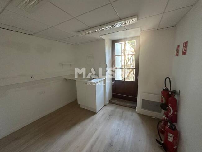 MALSH Realty & Property - Local commercial - Lyon Sud Ouest - Oullins - 1