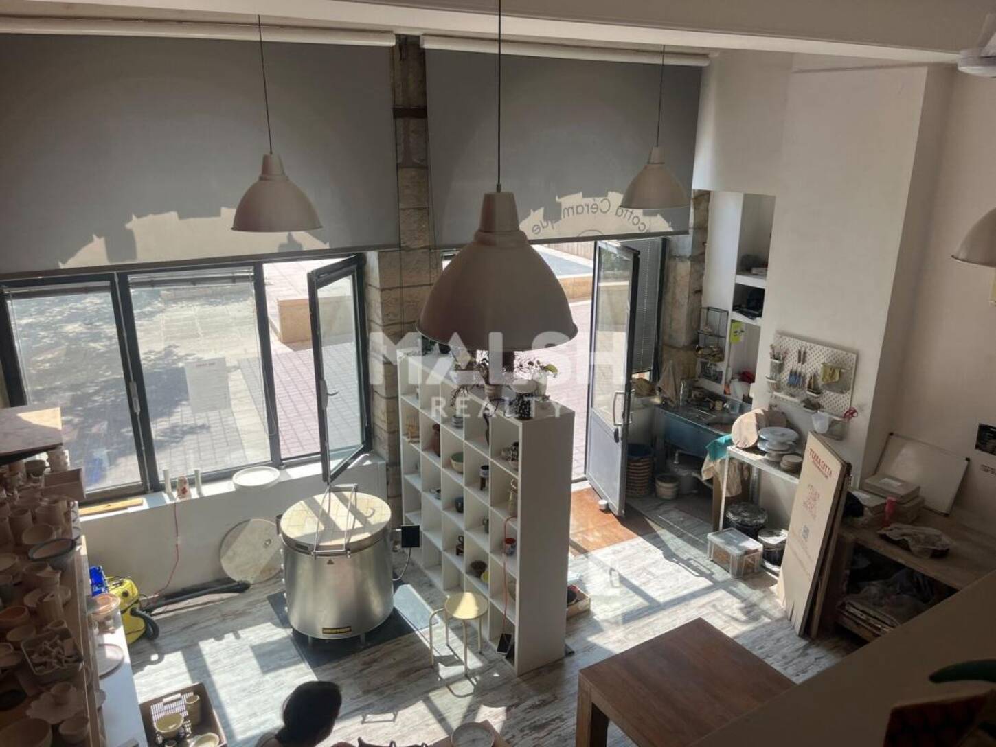 MALSH Realty & Property - Local commercial - Lyon 5° - Lyon 5 - 2