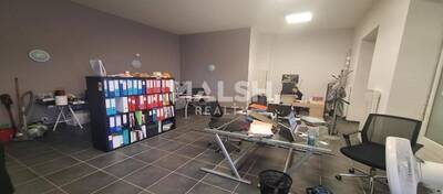 MALSH Realty & Property - Local commercial - Carré de Soie / Grandclément / Bel Air - Villeurbanne - 2
