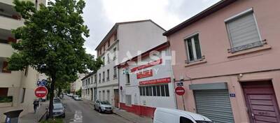 MALSH Realty & Property - Local commercial - Carré de Soie / Grandclément / Bel Air - Villeurbanne - 4