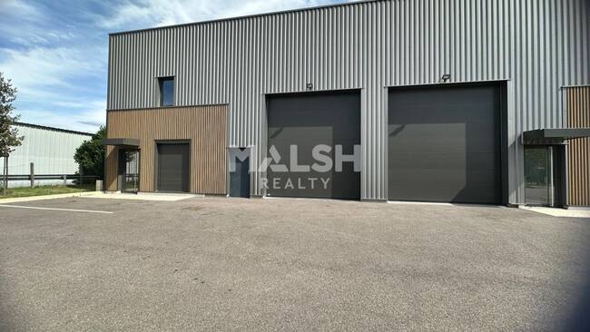 MALSH Realty & Property - Local d'activités - Lyon EST (St Priest /Mi Plaine/ A43 / Eurexpo) - Chassieu - 1
