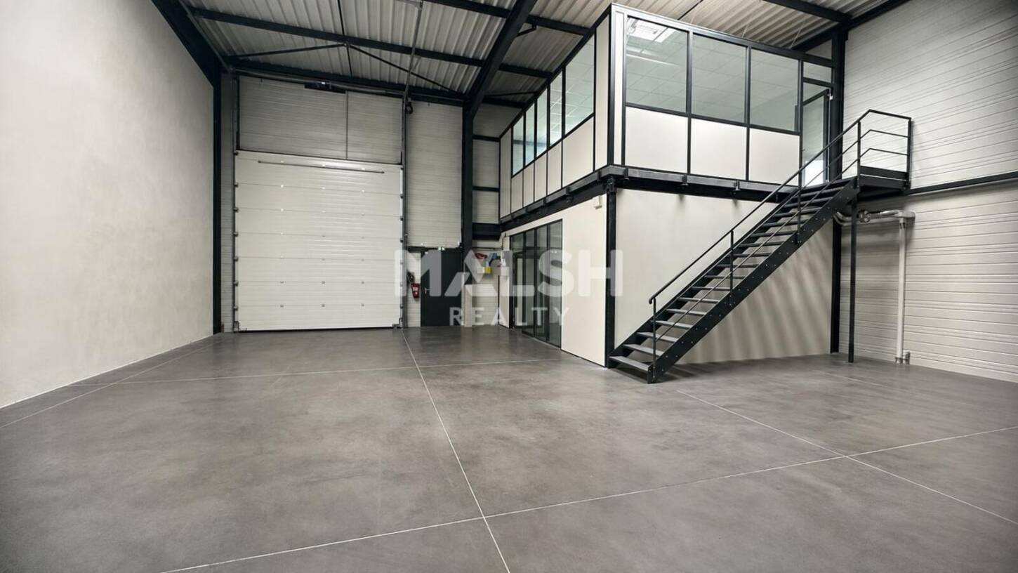 MALSH Realty & Property - Local d'activités - Lyon EST (St Priest /Mi Plaine/ A43 / Eurexpo) - Chassieu - 2