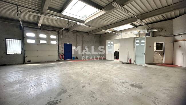 MALSH Realty & Property - Local d'activités - Lyon Nord Est (Rhône Amont) - Décines-Charpieu - 1