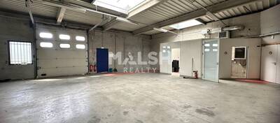MALSH Realty & Property - Local d'activités - Lyon Nord Est (Rhône Amont) - Décines-Charpieu - 1