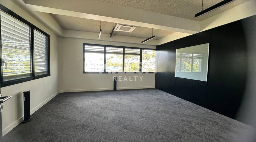 MALSH Realty & Property - Local d'activités - Lyon Nord Est (Rhône Amont) - Décines-Charpieu - 5