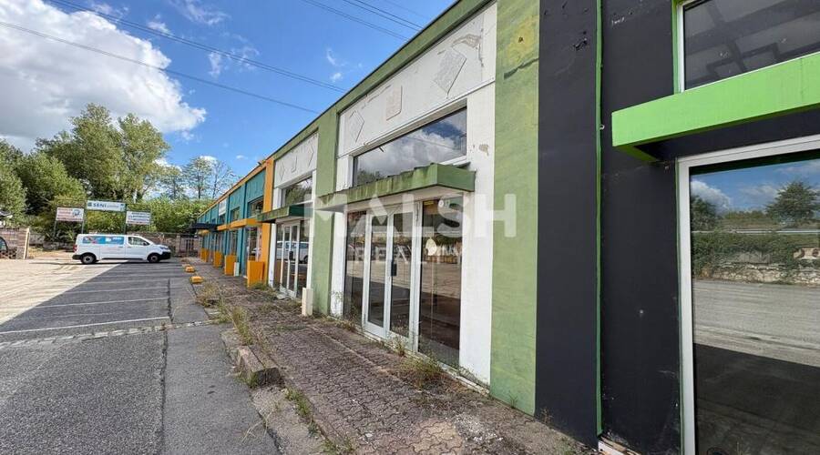 MALSH Realty & Property - Local commercial - Extérieurs OUEST (Tarare / Arbresle) - Chassagny - 4