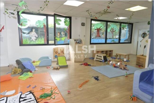 MALSH Realty & Property - Local commercial - Carré de Soie / Grandclément / Bel Air - Vaulx-en-Velin - 1