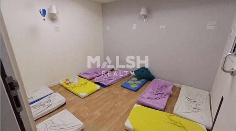 MALSH Realty & Property - Local commercial - Carré de Soie / Grandclément / Bel Air - Vaulx-en-Velin - 2