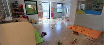 MALSH Realty & Property - Local commercial - Carré de Soie / Grandclément / Bel Air - Vaulx-en-Velin - 3